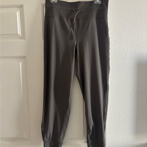 Vuori Olive Green Drawstring Jogger Leggings